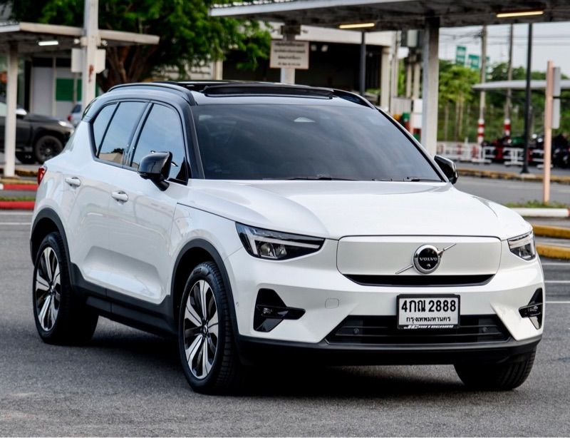Volvo XC40 Recharge Pure Electric Twin Motor Minorchange Top Fulloption ออกห้าง Volvo Thailand ปี 2023 VPSP ตัวรถถึงปี 2028 วิ่งน้อยครับ